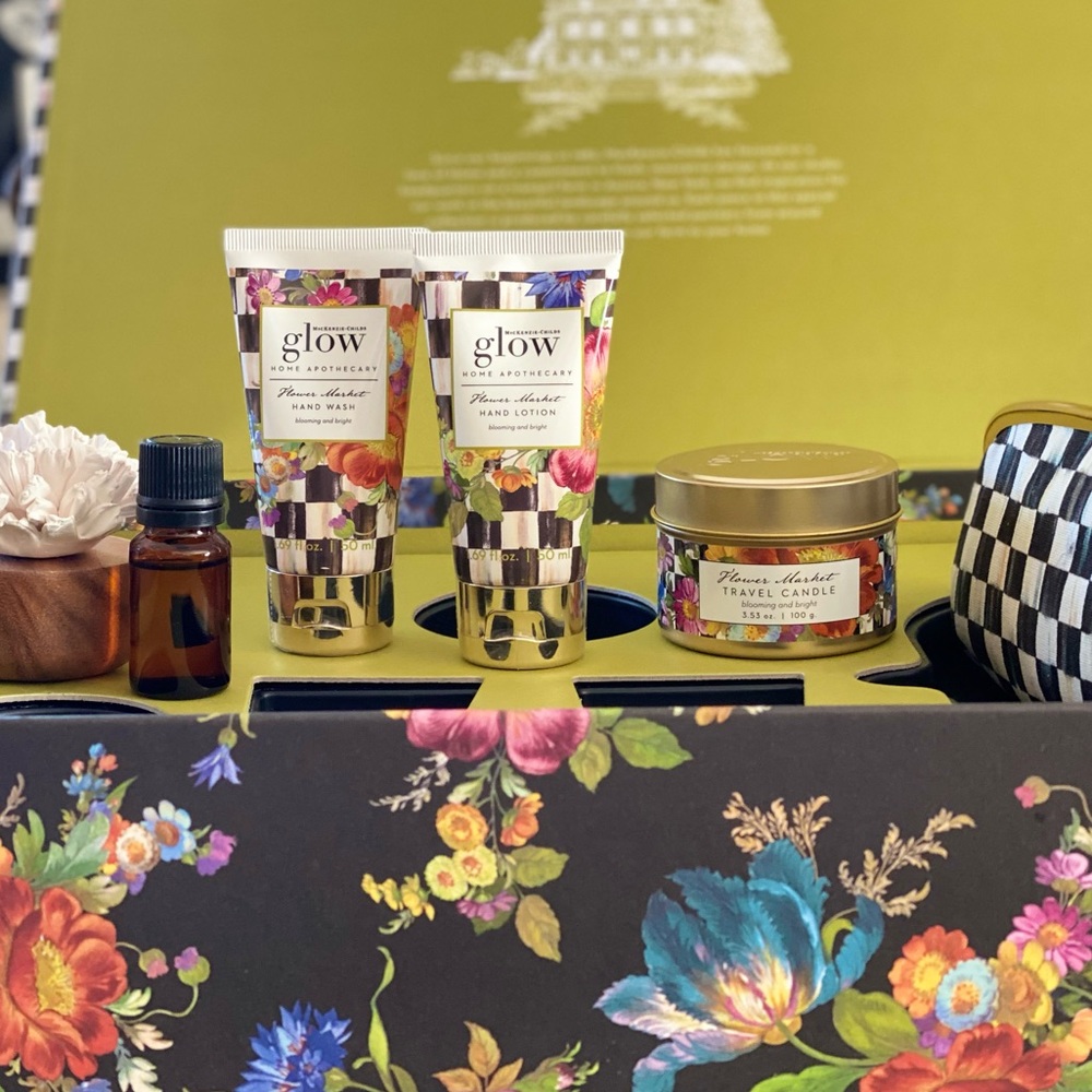 🌷 Sale🌷 MacKenzie-Childs Glo Flower Market Essentials Gift Set✨New✨ - Picture 3 of 7